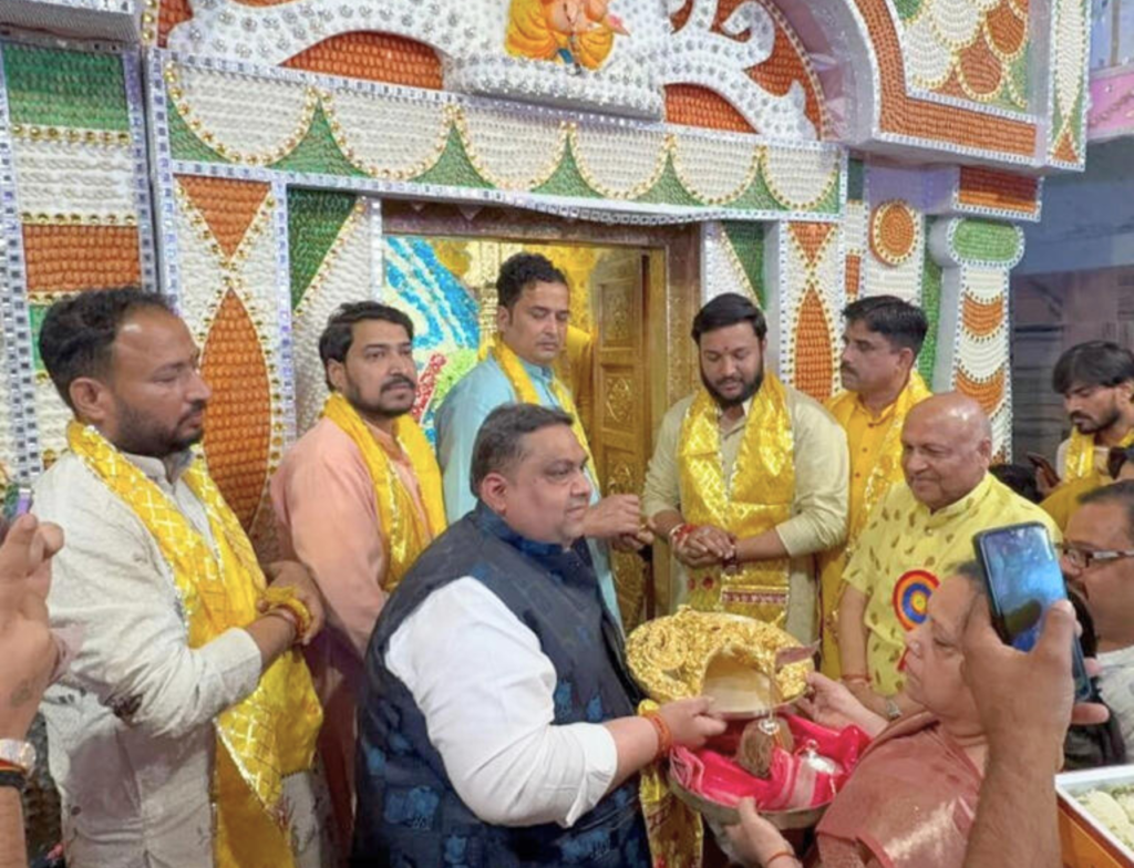 A devotee offered a gold crown worth Rs 1.10 crore to Khatu Shyam Baba